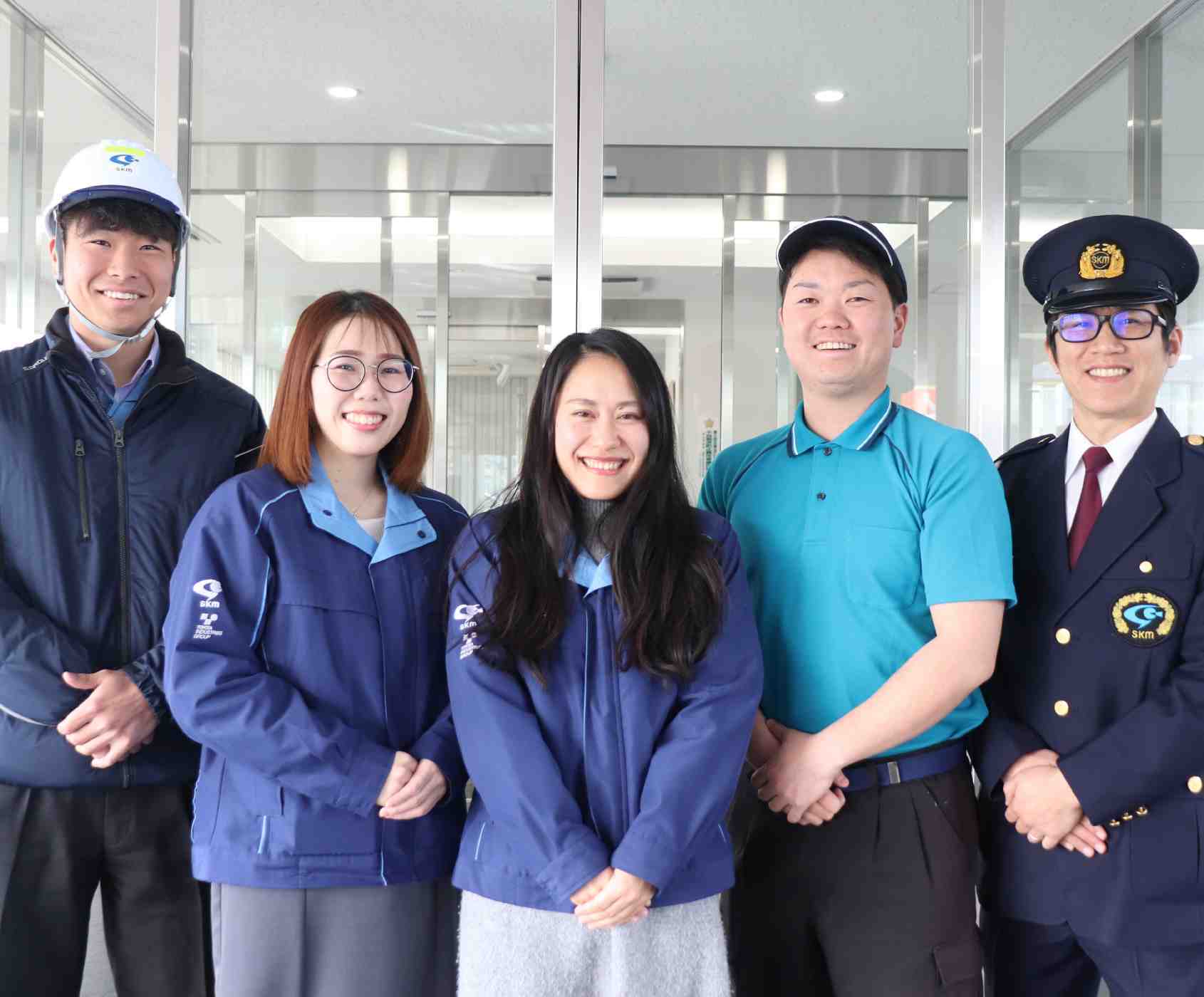 IMG_7003(エントランス集合)モバイル