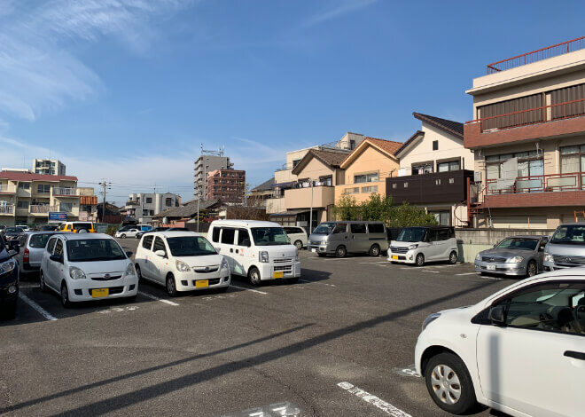 栄生駐車場